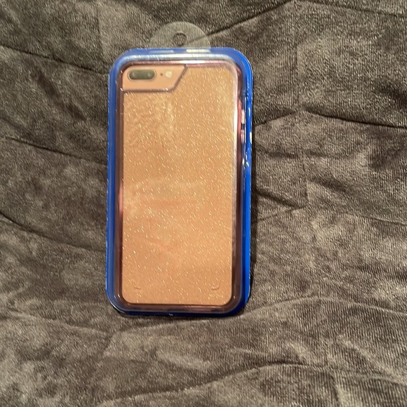 iPhone case - Picture 3 of 3